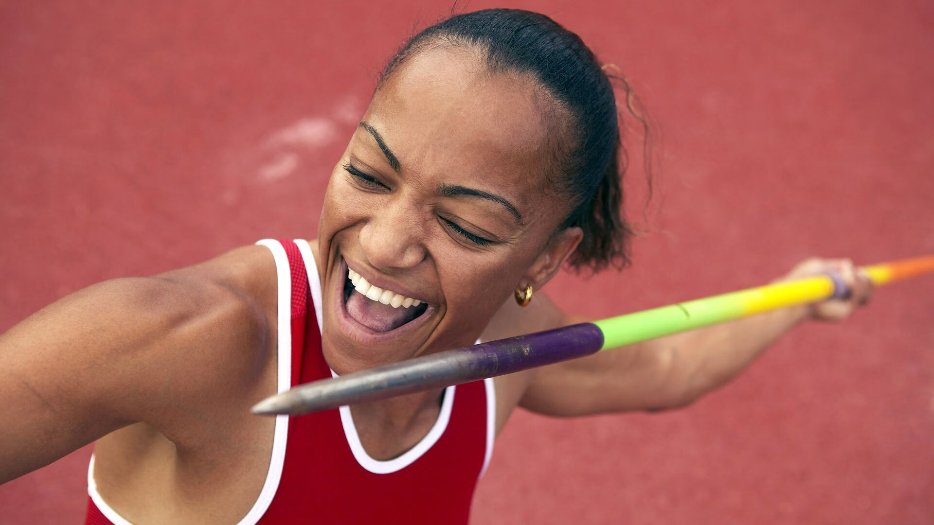 哈伦冲线瞬间引爆现场欢呼，哈伦能源集团官网