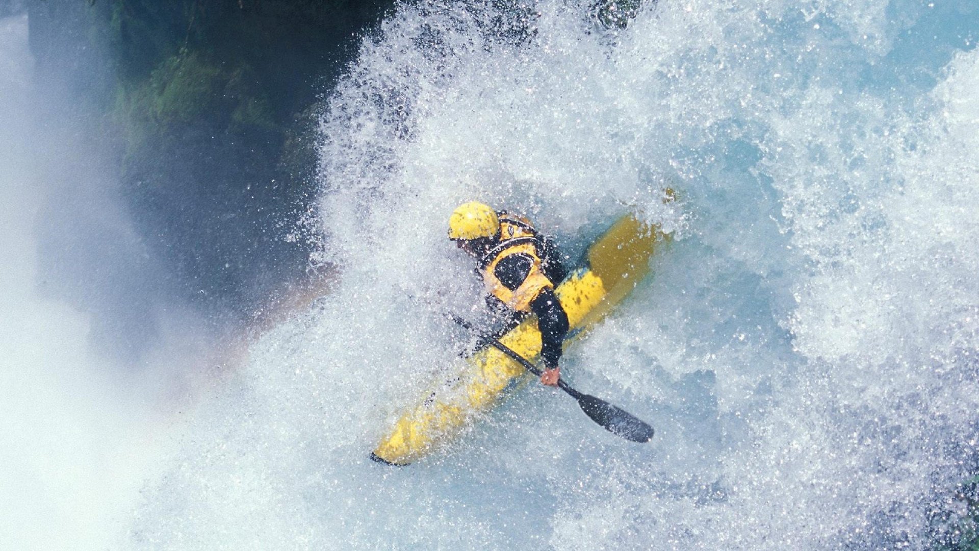内容创新：沉浸式观赛与虚拟互动带来的商业变现路径，沉浸式展演